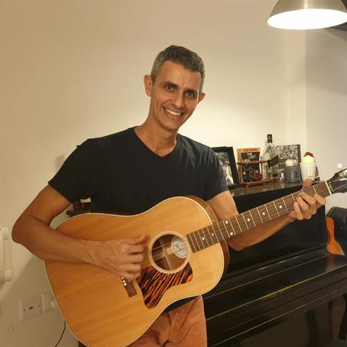 במשחק ובשיר עם רן זמיר פעילות מוזיקלית