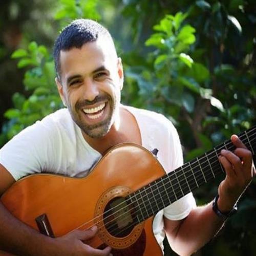 אורן והגיטרה פעילות מוזיקלית